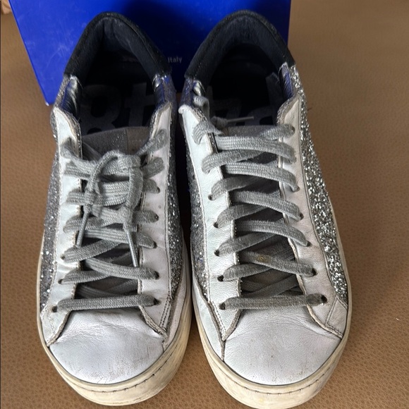 P448 Silver Sparkle Sneakers Casual Chic - Picture 1 of 7